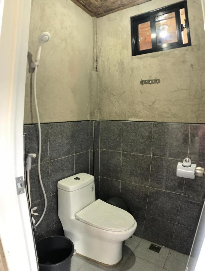 Khloe Serenity Guest House Batuan Экстерьер фото