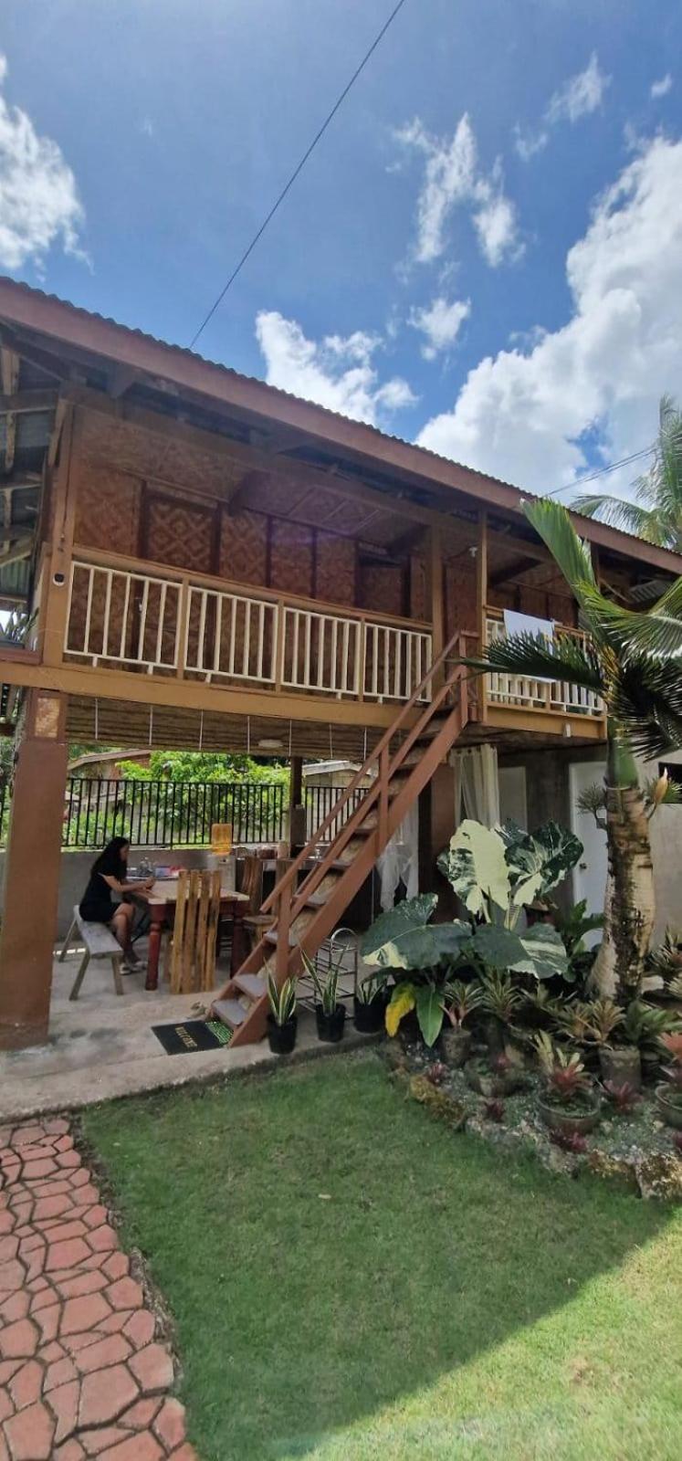 Khloe Serenity Guest House Batuan Экстерьер фото